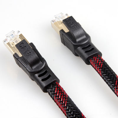 สายเคเบิลอีเธอร์เน็ตแบบถักไนลอน Cat8 เสถียรสีแดงดำป้องกันการรบกวน