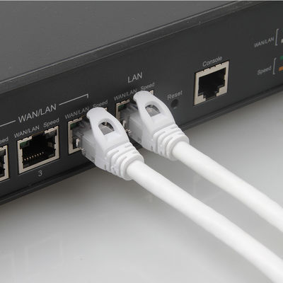 สายแพทช์ UTP Cat6 สีขาว 24AWG 7 / 0.2 แจ็คเก็ต PVC LSZH พร้อมขั้วต่อ RJ45